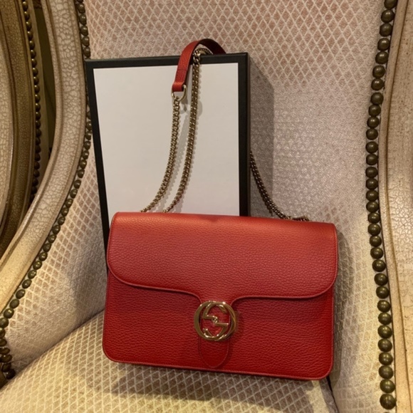 Gucci Red Interlocking GG Medium Bag - Picture 1 of 5